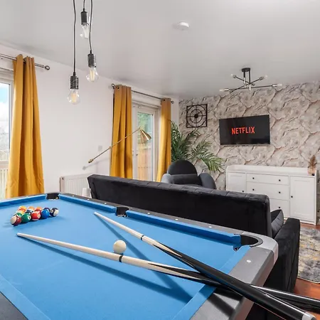 Coop Arena & Etihad - Free Parking - Pool Table Villa Manchester Exterior photo